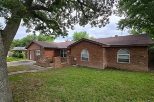 421 Carothers St, Copperas Cove, TX 76522 - Photo 1