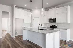 224 Creek Plum Ln, Temple, TX 76502 - Photo 2