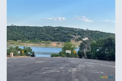 1640 Comfort, Canyon Lake, TX 78133 - Photo 4