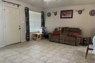 200 N 7th St, Lometa, TX 76853 - Photo 6