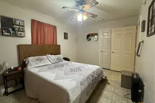 200 N 7th St, Lometa, TX 76853 - Photo 8