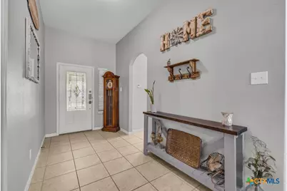 327 Amaryllis, New Braunfels, TX 78132 - Photo 6