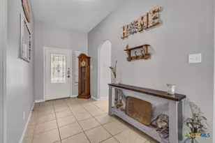 327 Amaryllis, New Braunfels, TX 78132 - Photo 6