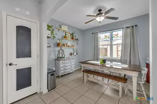 327 Amaryllis, New Braunfels, TX 78132 - Photo 14