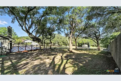 415 Lazy Lane, San Marcos, TX 78666 - Photo 40