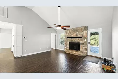 415 Lazy Lane, San Marcos, TX 78666 - Photo 8