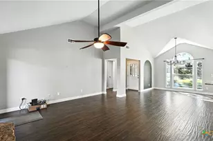 415 Lazy Ln, San Marcos, TX 78666 - Photo 10