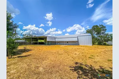 90 Honey Drive, Victoria, TX 77904 - Photo 2