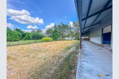 90 Honey Drive, Victoria, TX 77904 - Photo 16
