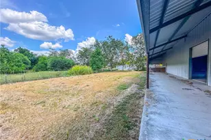 90 Honey Dr, Victoria, TX 77904 - Photo 16