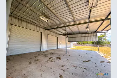 90 Honey Drive, Victoria, TX 77904 - Photo 12