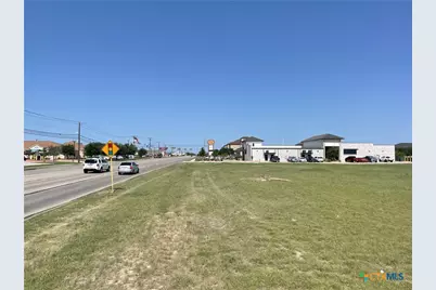 2501 E Elms Road, Killeen, TX 76542 - Photo 14