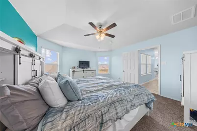 2402 Freddie L. Nichols Sr. Drive, Harker Heights, TX 76548 - Photo 18