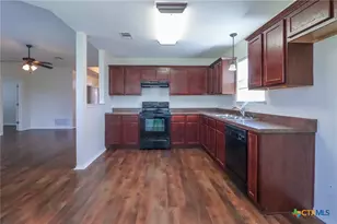 7819 Bridgepointe Dr, Temple, TX 76502 - Photo 8