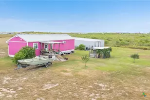 482 La Lucia St, Port Lavaca, TX 77979 - Photo 18