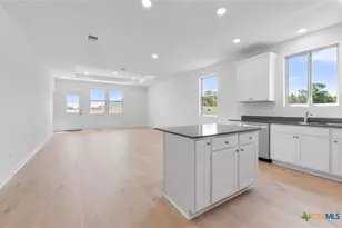 1016 Kerr Ct, Temple, TX 76501 - Photo 6