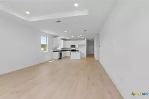 1016 Kerr Ct, Temple, TX 76501 - Photo 8