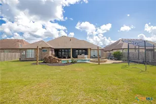 205 Pebble Brk, Victoria, TX 77904 - Photo 40