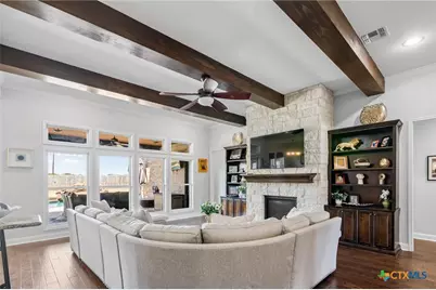 205 Pebble Brook, Victoria, TX 77904 - Photo 8