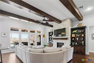 205 Pebble Brk, Victoria, TX 77904 - Photo 8