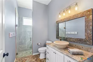 205 Pebble Brk, Victoria, TX 77904 - Photo 30