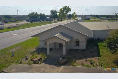 2203 Port Lavaca Drive, Victoria, TX 77901 - Photo 2