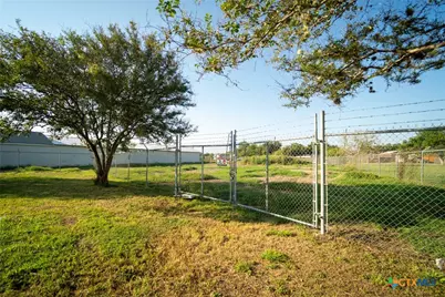 2203 Port Lavaca Drive, Victoria, TX 77901 - Photo 30