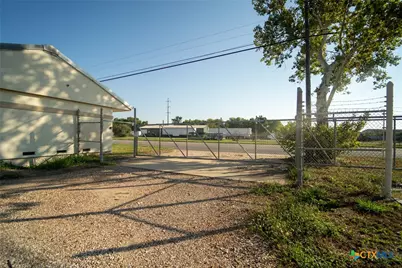 2203 Port Lavaca Drive, Victoria, TX 77901 - Photo 40