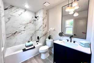 713 S 30th St, Temple, TX 76501 - Photo 1