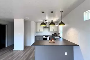 713 S 30th St, Temple, TX 76501 - Photo 16