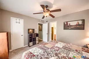 406 T Bar M Dr, New Braunfels, TX 78132 - Photo 10