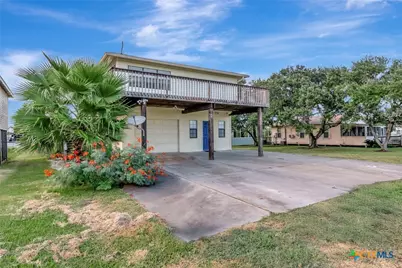 1106 W Jefferson Avenue, Port O'Connor, TX 77982 - Photo 1