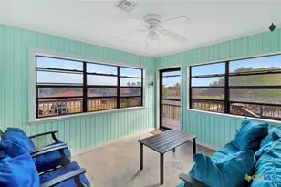 1106 W Jefferson Ave, Port O'Connor, TX 77982 - Photo 12