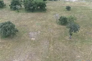 2029 Co Rd 200, Burnet, TX 78611 - Photo 12