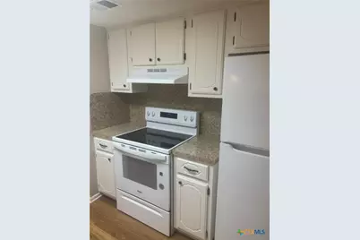 104 Milann Street, Victoria, TX 77901 - Photo 6