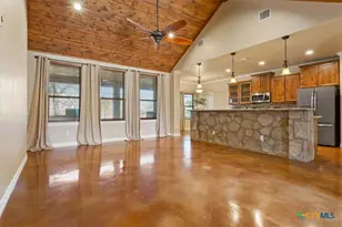4720 Lago Vista Dr, Belton, TX 76513 - Photo 4