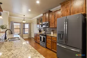 4720 Lago Vista Dr, Belton, TX 76513 - Photo 6