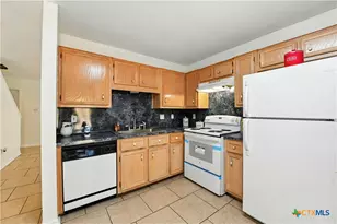 2410 Royal Crest Cir, Killeen, TX 76549 - Photo 10