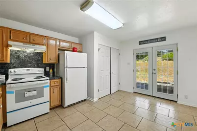 2410 Royal Crest Circle, Killeen, TX 76549 - Photo 12