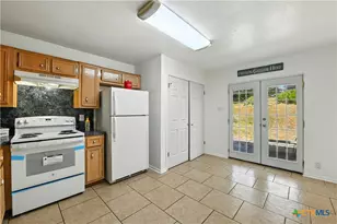 2410 Royal Crest Cir, Killeen, TX 76549 - Photo 12