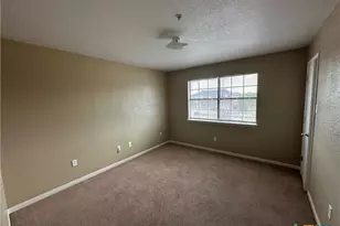 1010 Lansberry Ct, Killeen, TX 76549 - Photo 6