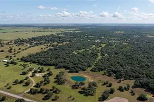 000 Pura Vida Rd, Inez, TX 77968 - Photo 4