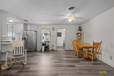 203 E Main Street, Rosebud, TX 76570 - Photo 8