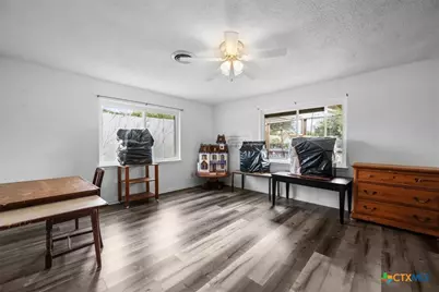 203 E Main Street, Rosebud, TX 76570 - Photo 26