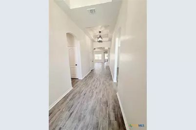 8907 Ridge Crest Drive, Killeen, TX 76542 - Photo 2
