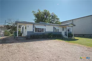 14 W Post Oak Ave, Rogers, TX 76569 - Photo 4