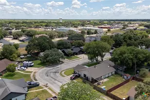 506 Shiloh Dr, Victoria, TX 77904 - Photo 10