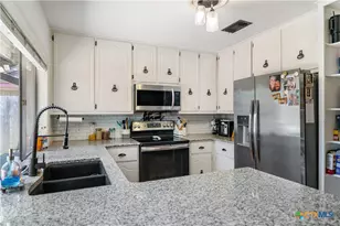 506 Shiloh Dr, Victoria, TX 77904 - Photo 4