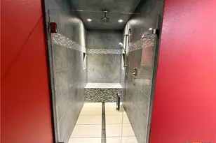 1112 W Dallas Ave, Seadrift, TX 77983 - Photo 34