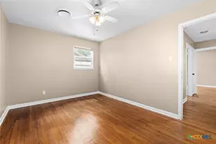 1301 West Ln, Killeen, TX 76549 - Photo 14